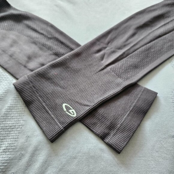 Champion Duo Dry Long Sleeve, Set of 2, Size Small, Purple and Black - Picture 10 of 14